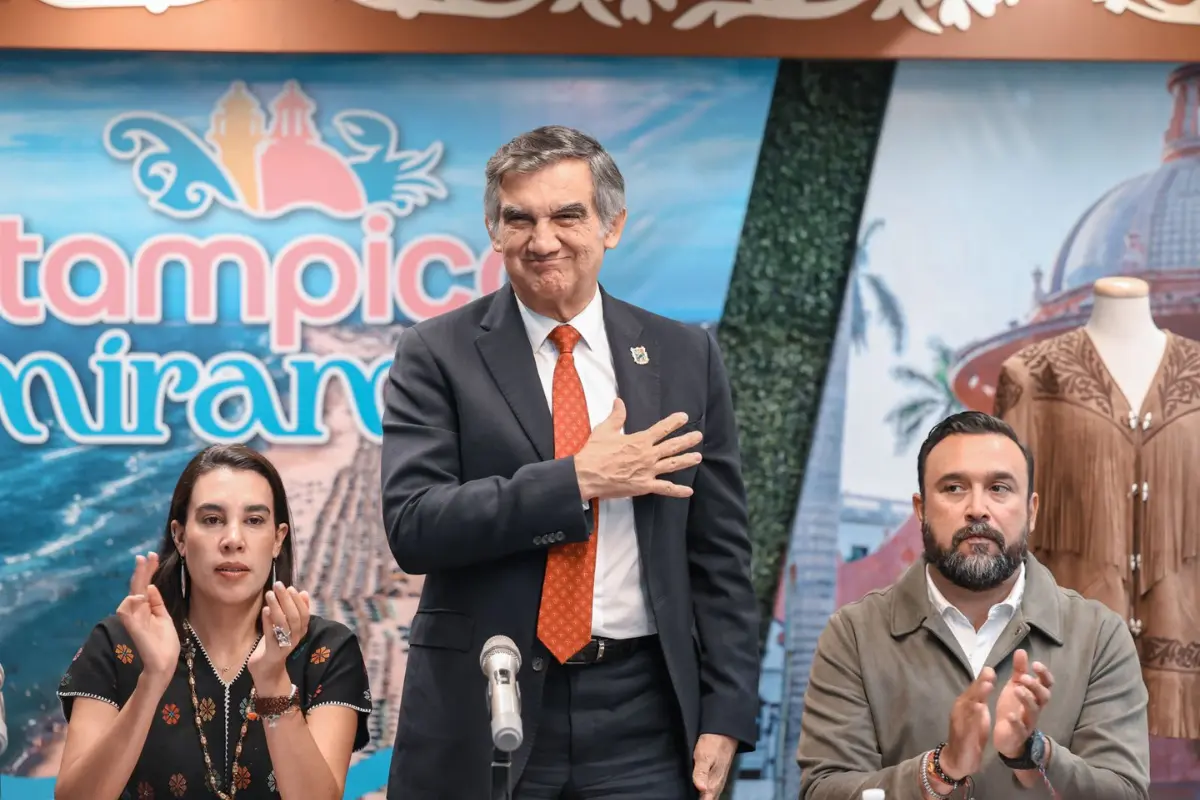 El mandatario estatal, subrayó que el estado tiene todo para brillar: historia, cultura, bellezas naturales y, sobre todo, una gente que trabaja con pasión. Foto: Gobierno del Estado