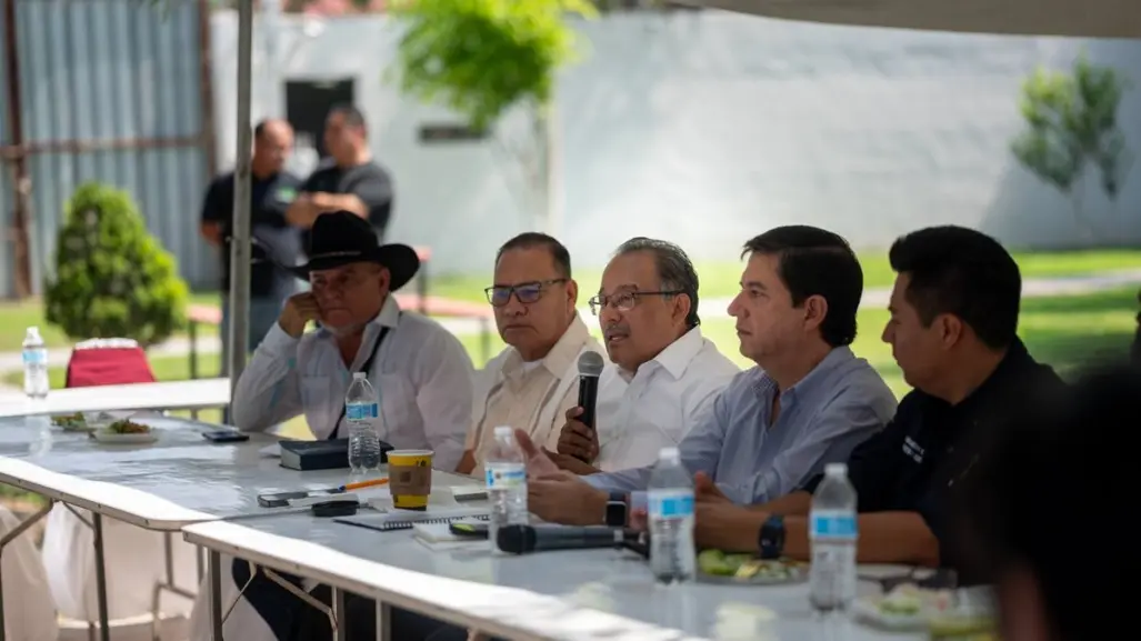 Andrés Mijes llama a empresarios a unirse al desarrollo de Escobedo