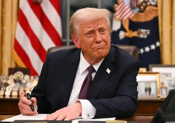 Trump presenta estrategia para que EE.UU. lidere a nivel mundial en IA
