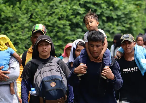 Yucatecos repatriados acuden al INDEMAYA por trámites de identidad y apoyo para recuperar bienes
