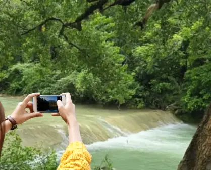 Este río se encuentra en un pueblo con calles empedradas e historia virreinal