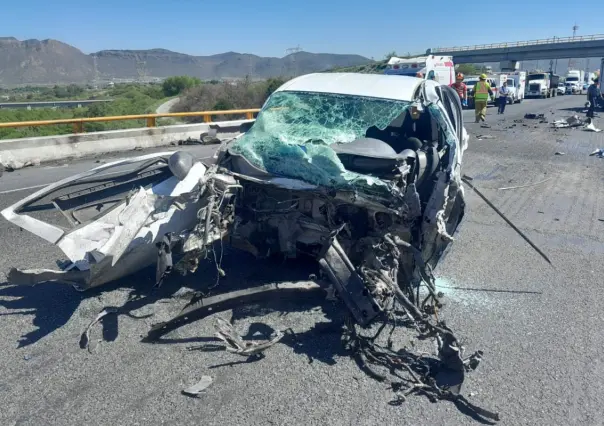Accidente en libramiento Norponiente de Ramos Arizpe deja dos personas sin vida