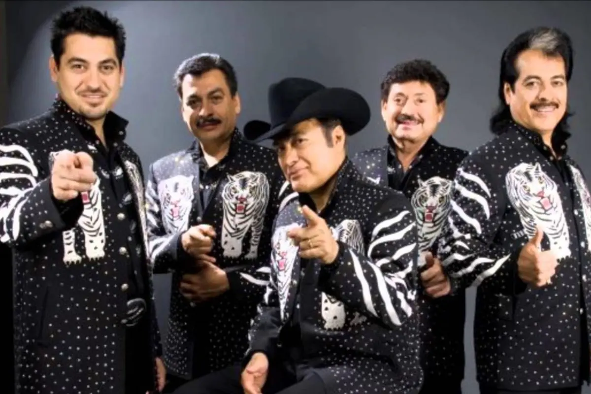 Los Tigres del Norte (Foto: IG @lostigresdelnorte / Canva)