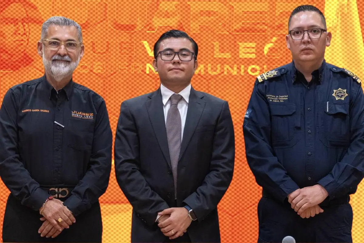 Se entregó la Medalla al Valor Policial a los oficiales Heriberto y Yessica Adelín Foto: Gobierno de Juárez