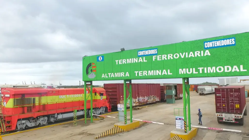 Esta empresa de Altamira se especializa en servicios logísticos de transporte de carga