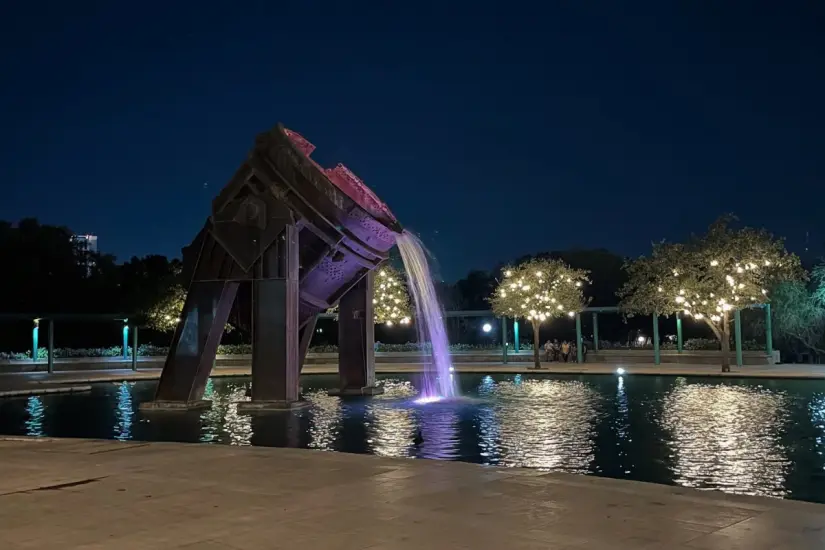 Paseo Santa Lucía, Monterrey, Nuevo León | Foto: Fer José