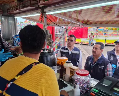 Así se verifican los puestos de comida en la Feria de Durango