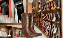 El negocio de Durango que fabrica botas a la medida desde hace 45 años