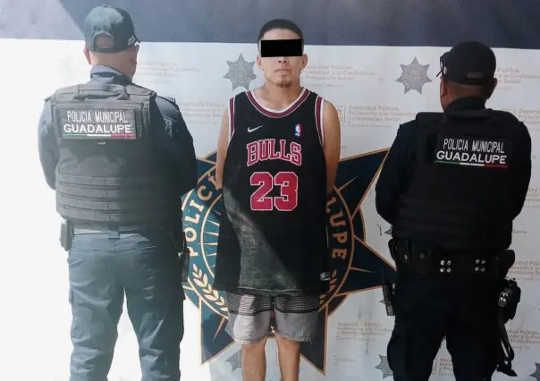 Policía de Guadalupe detiene a hombre con arma réplica y droga tras reporte