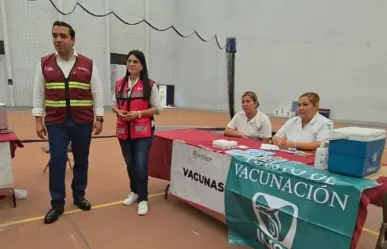 Jesús Nava lanza campaña de vacunación contra el sarampión en Santa Catarina