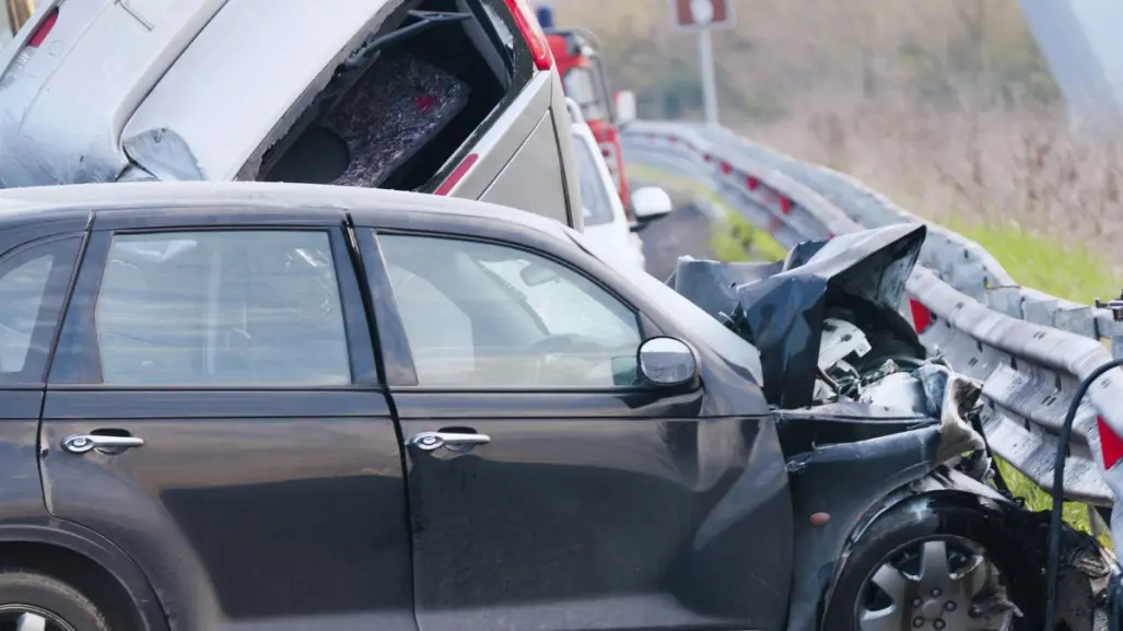 Muere conductor en volcadura sobre la carretera a Reynosa en Juárez