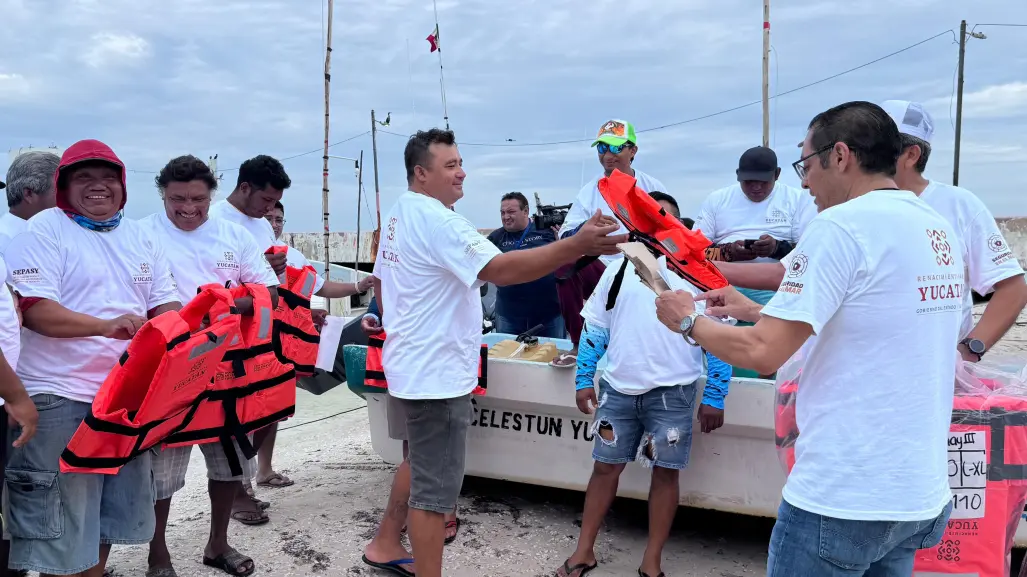 Habrá consecuencias por la venta de equipo de seguridad entregado a pescadores en Yucatán