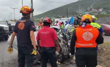 Mueren dos personas en accidente vial en San Nicolás de los Garza