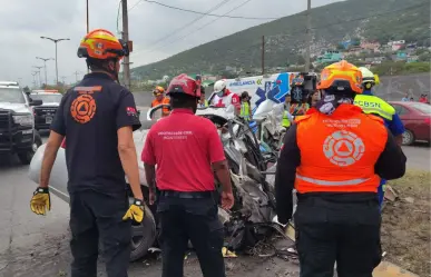 Mueren dos personas en accidente vial en San Nicolás de los Garza