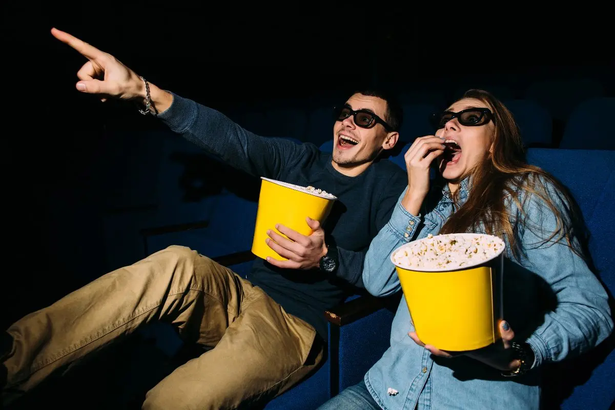 Este fin de semana, los amantes del cine en Monterrey tienen una cita imperdible. Foto: Freepik