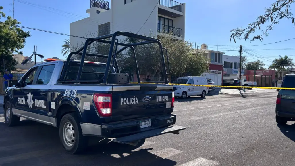 Ejecutan a una persona en la colonia Centro de La Paz; autoridades en el lugar