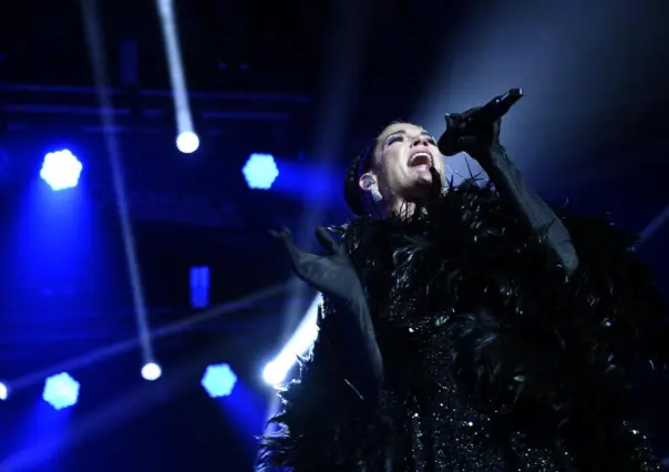 Concluye la FINA 2025 con gran concierto de Natalia Jiménez en Saltillo