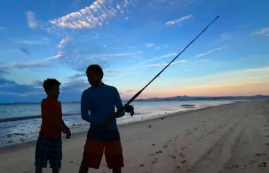 Esta playa de La Paz es perfecta para pescar desde la orilla sin gastar de más