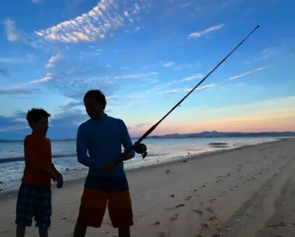 Esta playa de La Paz es perfecta para pescar desde la orilla sin gastar de más