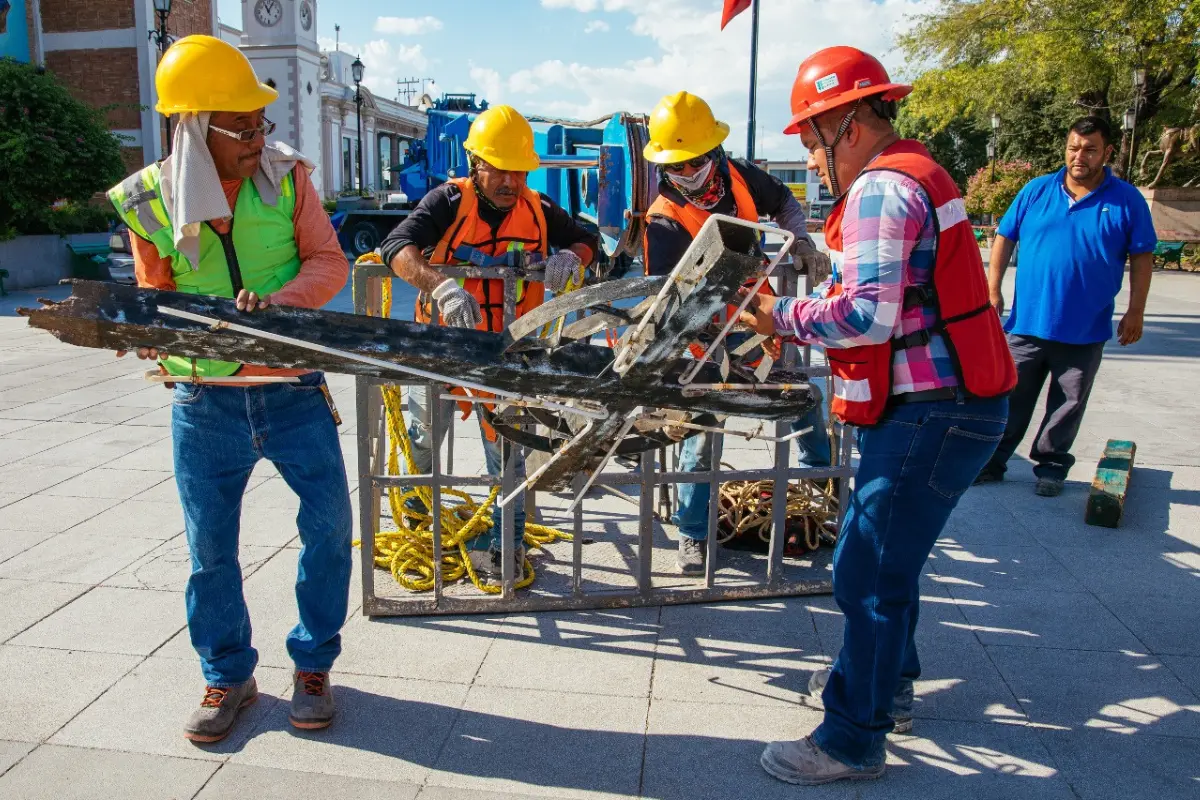 Las maniobras se realizaron con la supervisión de un especialista en seguridad estructural/Foto: Gobierno de Guadalupe