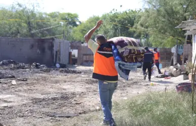 DIF Nuevo León apoya con materiales a familias afectadas por incendio en Monterrey