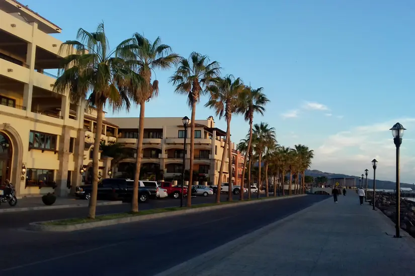 Malecón de Loreto. Foto: Modesto Peralta Delgado.