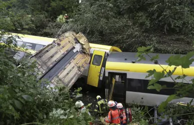 Descarrila tren en Alemania: al menos tres muertos