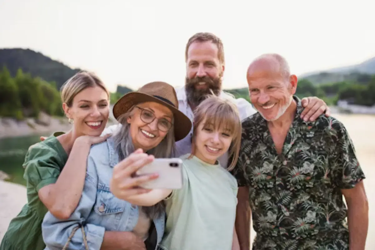 Encuentra en Tamaulipas destinos ideales para viajar con abuelitos. Descubre Ciudad Victoria, Ciudad Mante y Tampico. Gastronomía, relax y naturaleza para disfrutar juntos
