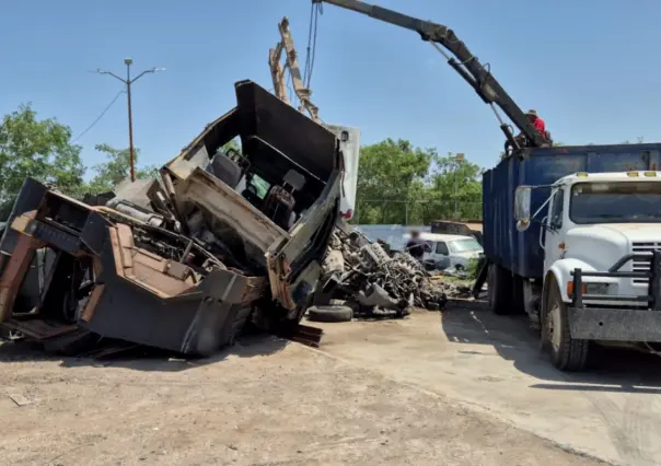 FGR destruye 23 vehículos con blindaje artesanal en Tamaulipas
