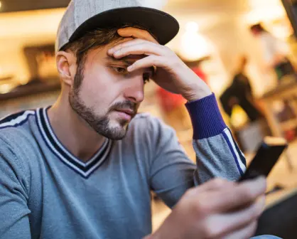 Guía práctica para entender a la chaviza: ¿Qué significa FOMO?