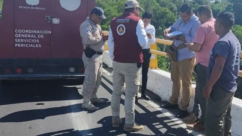 Encuentran cuerpos en Ixtapan de la Sal, Edomex; uno con ropa militar, indagan relación con SEDENA