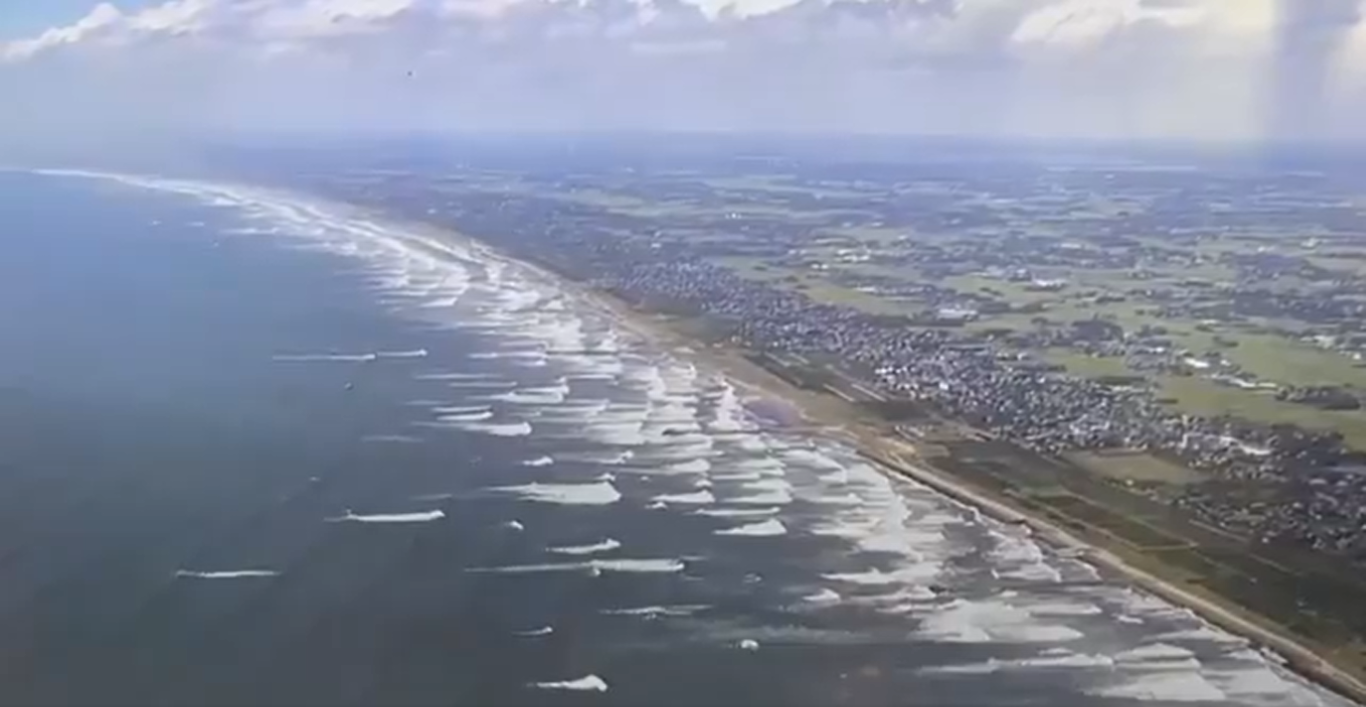 Fuerte oleaje sacude las costas de Japón Fuerte oleaje sacude las costas de Japón