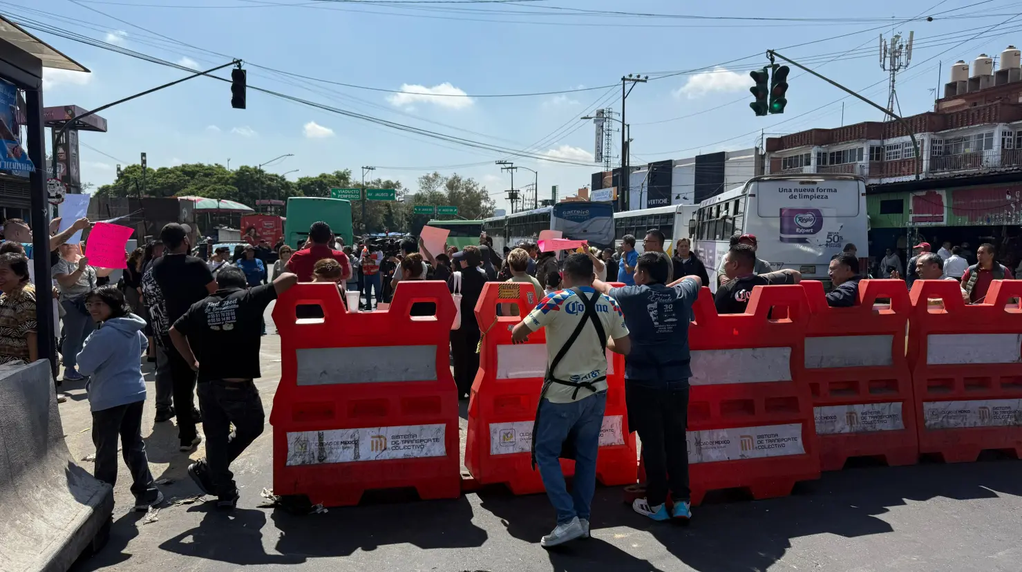 Comerciantes de CDMX protestando. Foto: Ramón Ramírez
