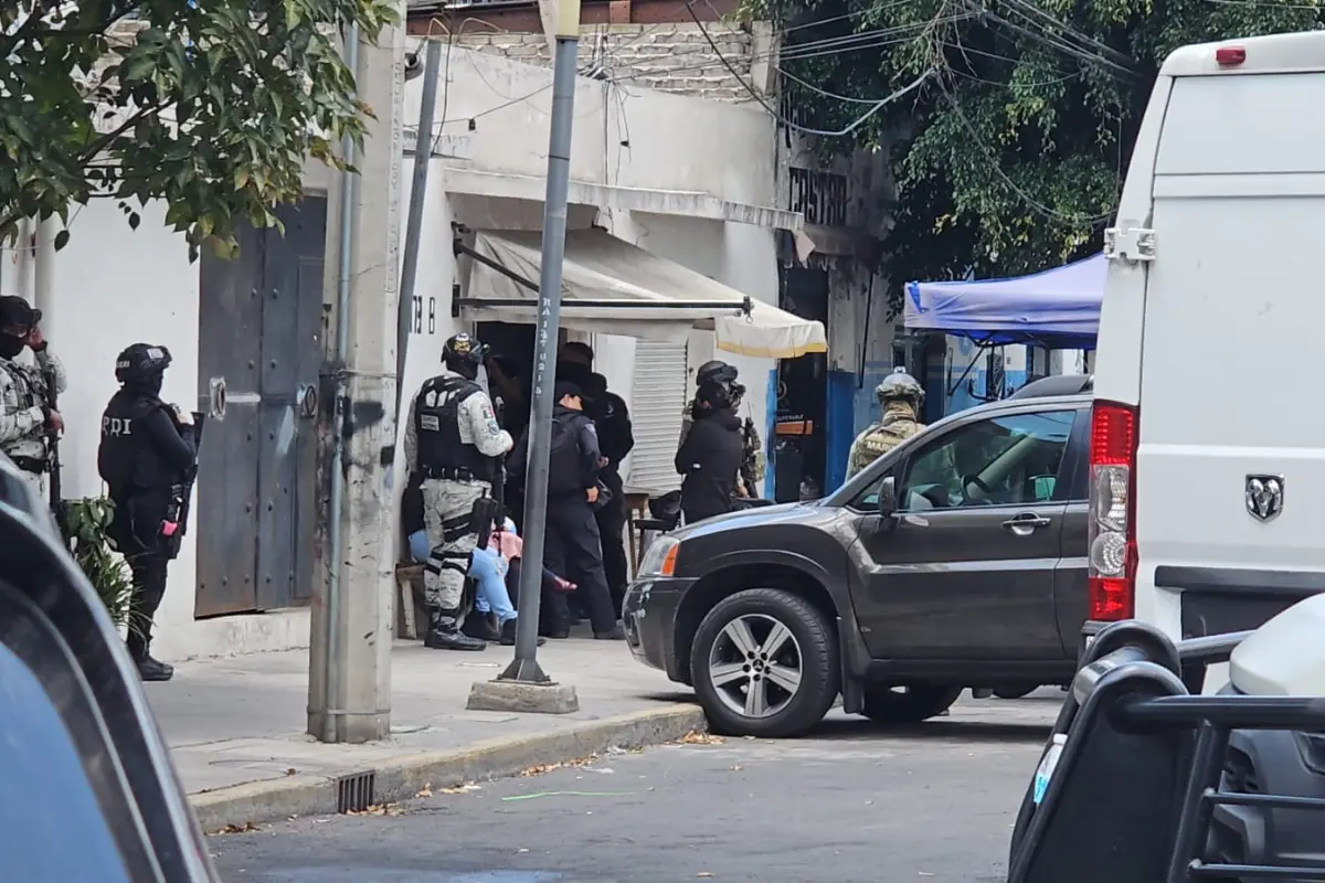 Detención de hombre en la colonia Buenos Aires. Foto: Luis Antonio Alfaro