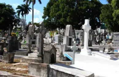 Este es el panteón más grande Tampico y esta divido por religión