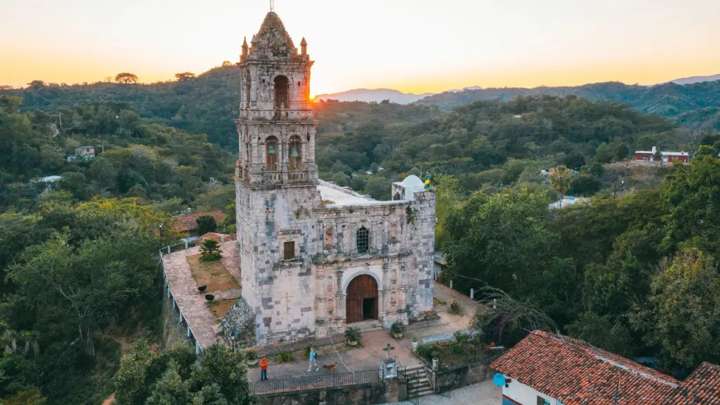 Pueblos coloniales y calles empedradas: ruta express para visitar la Villa de San Sebastián, Sinaloa