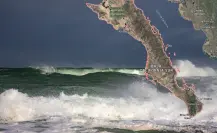 Alertan por tsunami en Baja California Sur; se espera alto oleaje la madrugada de este miércoles