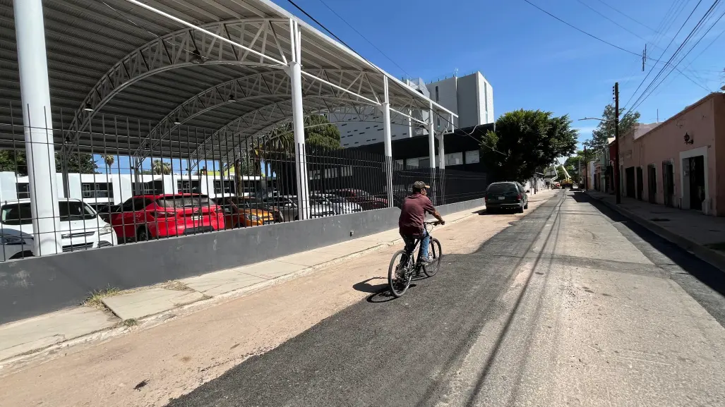 La calle de Durango que, tras la construcción de un enorme edificio, requirió reparación total
