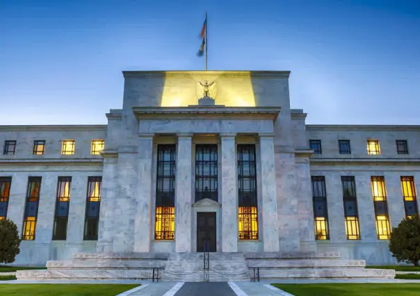 Reserva Federal ignora a Trump y deja sin cambios las tasas de interés en EE.UU.