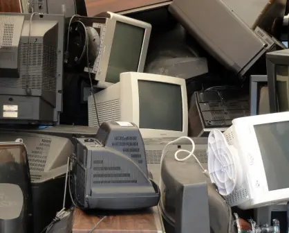 Universidad Autónoma de Nuevo León invita a reciclaje electrónico