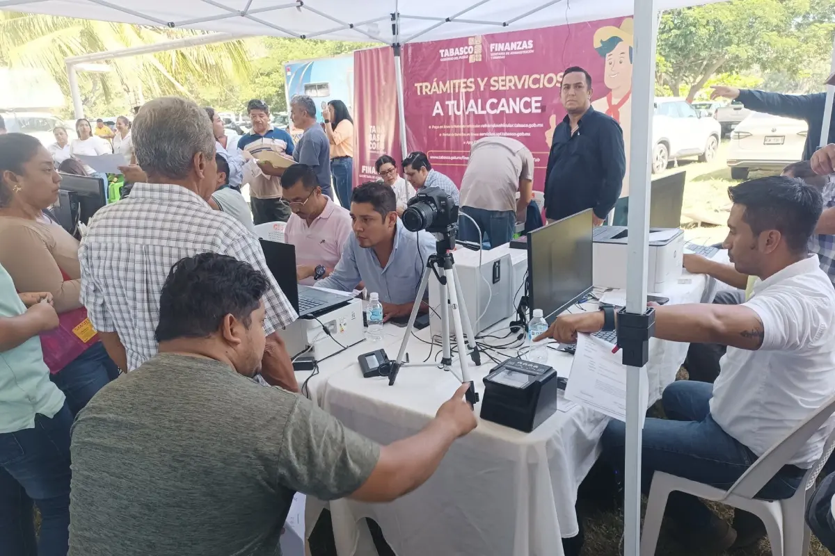 Trámite presencial de licencia de conducir Foto: X(Twitter) @SSPCTabasco