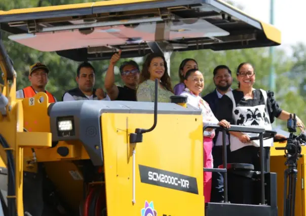¡Adiós baches! Más de 10 municipios del Edomex tendrán nueva maquinaria para rehabilitar calles