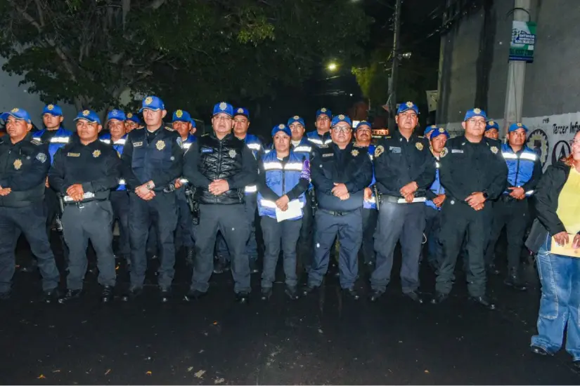 Personal de la Alcaldía Iztacalco, en coordinación con el Gobierno de la CDMX realizó un recorrido en la colonia Agrícola Oriental