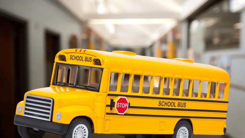Regreso a clases en Nuevo León ¿Cómo funciona el servicio de transporte escolar?