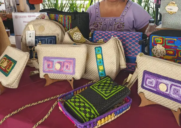  Detectan venta de falsas artesanías yucatecas en el Centro Histórico de Mérida 