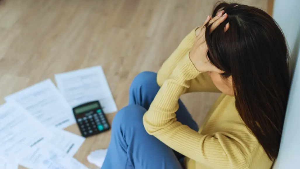 Salud mental en Nuevo León: ¿Cómo afectan las deudas el bienestar emocional?