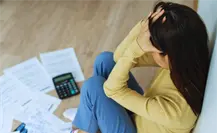 Salud mental en Nuevo León: ¿Cómo afectan las deudas el bienestar emocional?