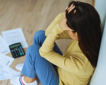 Salud mental en Nuevo León: ¿Cómo afectan las deudas el bienestar emocional?