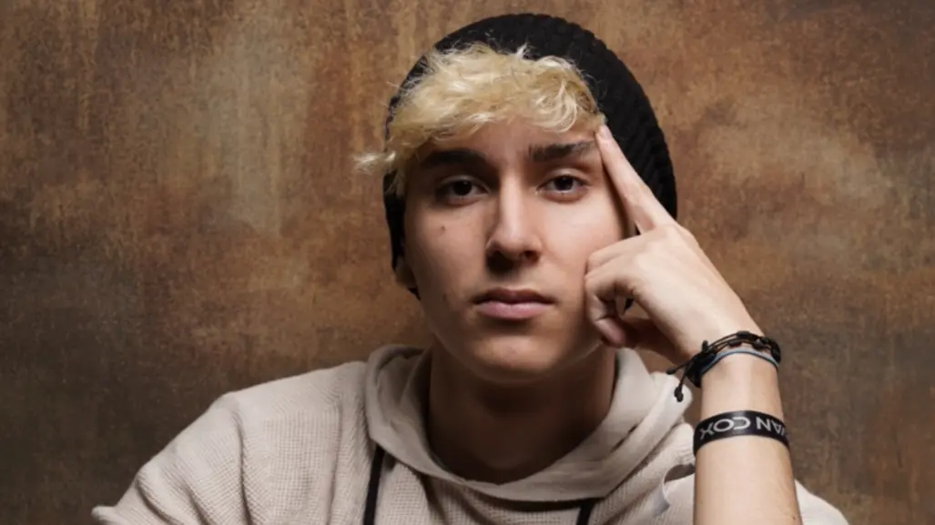 Ryan Cox trae a México un poderoso tributo al rock en español con "Amén al Rock"