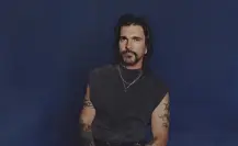 Juanes se inspira en Los Beatles para su nueva rola